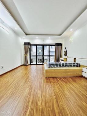 Bán nhà Giáp Bát, 48m2 x 5T x 4.4 tỷ, ô tô cách 30m, ở luôn