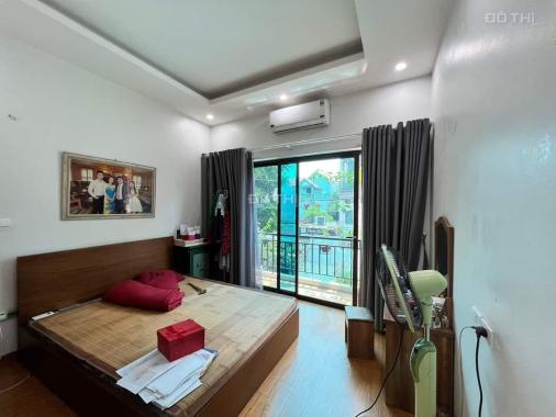 Bán gấp nhà Nguyễn Phong Sắc, phân lô, ô tô đỗ cửa, kinh doanh cực tốt, 50m2 chỉ hơn 8 tỷ
