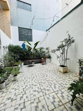 Giá sốc! Cần bán nhà Trần Thái Tông , Gần đường ôtô, sáng, thoáng vĩnh viễn- 35m2 * 5 tầng- 4.1t ỷ