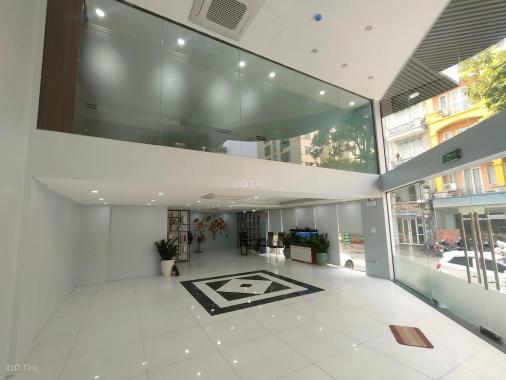 Cần bán tòa nhà văn phòng mặt đường Nguyễn Cơ Thạch. DT: 158m2, 9 tầng. Giá chỉ 83 tỷ