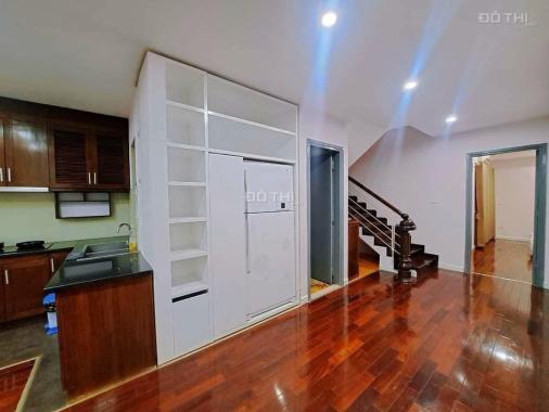 Tòa nhà apartment Tây Hồ lộng gió - doanh thu khủng gần 300 triệu/tháng