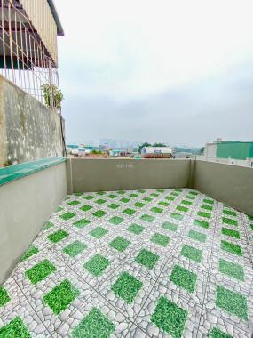 Bán nhà Nam Dư, 45m2, 5 tầng, 6 PN, giá nhỉnh 4 tỷ, có thương lượng, gần ô tô
