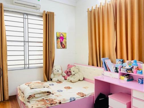 Bán nhà Đại Cồ Việt nông thông thoáng 65m2 x 4 tầng MT 6m giá 7,5 tỷ