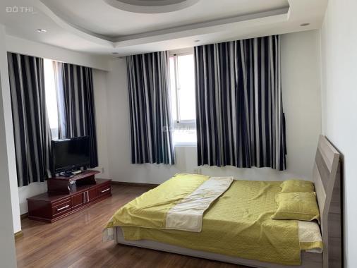 Bán căn hộ chung cư Phú Nhuận 144 m2, mặt tiền đường Phan Đăng Lưu, giá 6.49 tỷ, sổ hồng đầy đủ