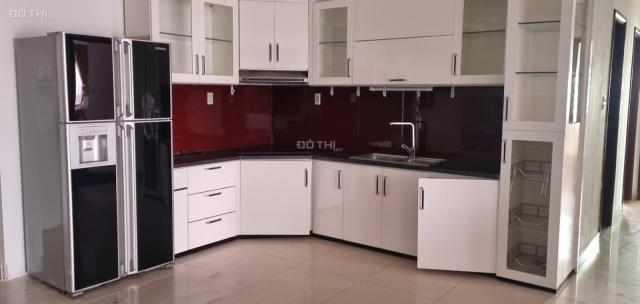 Bán căn hộ chung cư Phú Nhuận 144 m2, mặt tiền đường Phan Đăng Lưu, giá 6.49 tỷ, sổ hồng đầy đủ