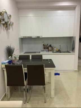 DT: 098 259 1304 Chính chủ cho thuê 01 phòng ngủ nhà đẹp, đủ đồ. Giá 11.5tr/th. (Miễn dv)