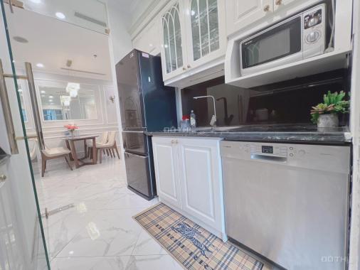 Chính chủ cho thuê CH vip tòa P11 - 80m2, nội thất cao cấp. Giá 15tr/th. Vào ngay