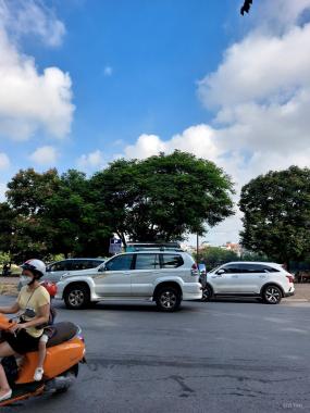 Bán nhà mặt phố quận Hai Bà Trưng, khu Vân Hồ, kinh doanh VIP, vỉa hè rộng 24 tỷ
