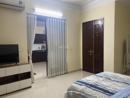 Mình cho thuê căn hộ dịch vụ 60m2 cạnh Lotte, Ba Đình giá 10tr sang trọng yên tĩnh. LH 0914333842