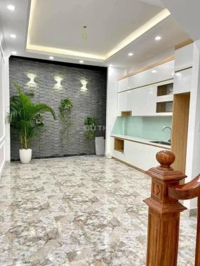 Bán nhà Hưng Phúc - Yên Sở, 50m2 x 4T x 4.5 tỷ, ngõ thông - ô tô 7 chỗ vào nhà - sát phố