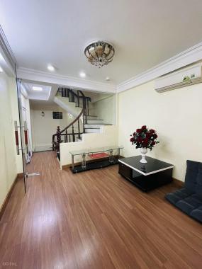 Trung tâm Mỹ Đình, ngõ thông nhà đẹp 5T 35m2, nở hậu 3.65 tỷ