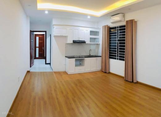 Chung cư mini Cầu Giấy - Trần Quốc Vượng - DT 60m2 - 7T - 12P - ô tô đỗ - lô góc - DT 620 triệu/năm