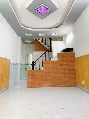 Nhà 2/Phạm Văn Chiêu P16. 3,98 tỷ/52m2 (3,3x16) 4 tấm 4PN 3WC
