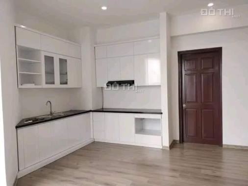 Hiếm 2 thoáng mặt phố Phạm Văn Đồng, KD, MT rộng 5T 7.51 tỷ