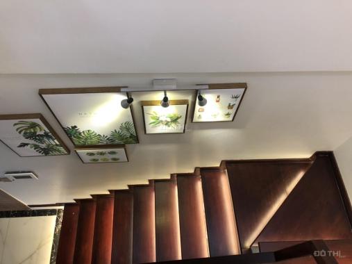 Bán căn hộ duplex tòa Vinhomes Gardenia, Mỹ Đình, DT 100m2, 3 ngủ, view bể bơi