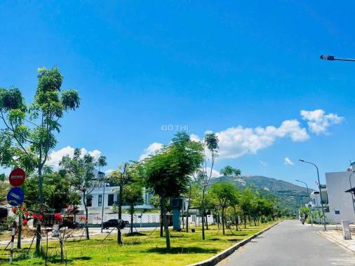 Mỹ Gia gói 5 Thái Hưng, lô góc đẹp Đông Nam giá 37 tr/m2