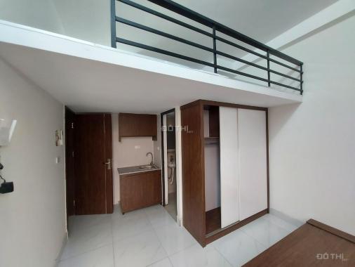 Cần bán gấp toà nhà CCMN phố Phú Diễn 51m2, 7T, 18P khép kín, doanh thu cao