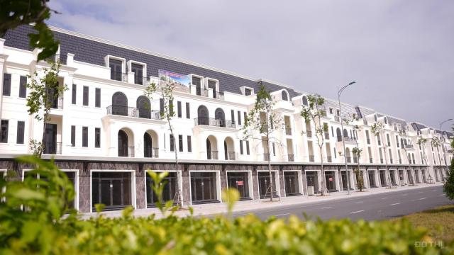 Sở hữu quỹ căn độc nhất đối diện TTTM, gần cổng chính, chiết khấu lên đến 15%. Hotline: 0981084899