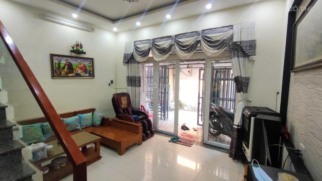 Nóng, cần bán nhà 3 tầng x 56m2 K/Trần Cao Vân, Xuân Hà, Thanh Khê, 3,19 tỷ
