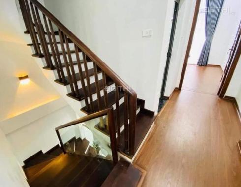 Bán tòa nhà mặt phố Bạch Mai-216M-76 Tỷ-GARA-thang máy-150tr/tháng
