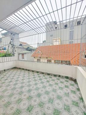 BÁN NHÀ PHÁO ĐÀI LÁNG, ĐỐNG ĐA, 15M Ô TÔ, 40M2 5T MT5M, GIÁ 5.6 TỶ