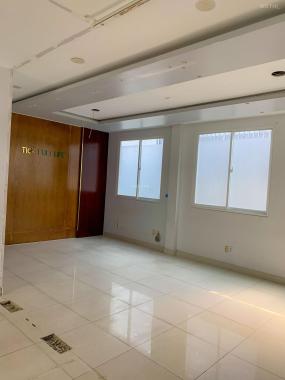 Cho thuê biệt thự Saigon Pearl nhà hoàn thiện, tiện làm văn phòng, 7x21m, 4 tầng