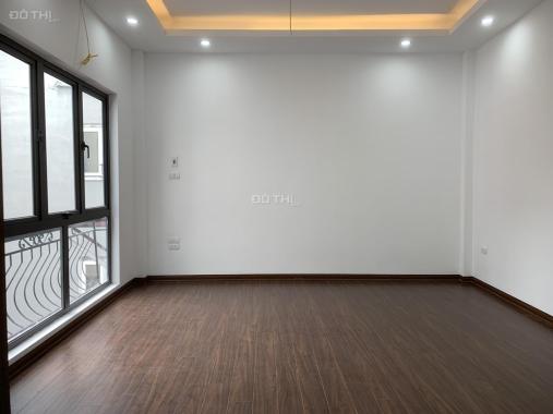 Bán nhà ngõ 559 Kim Ngưu-Vĩnh Tuy, 35m2 x 5T cực đẹp, ngõ thông KD nhỏ. Giá 3,85 tỷ