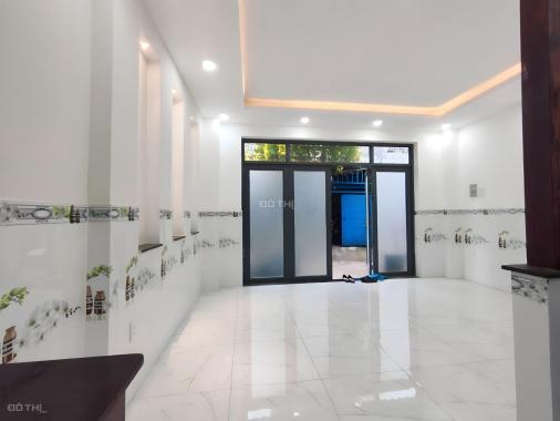 Nhà mới ở ngay p. Linh Đông DTSD 54m  xe tải đỗ cửa Gần Kha Vạn Cân