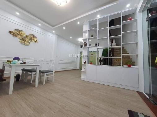 Bán Nhà Phân lô Bách Khoa Nông Thông Thoáng, Ở Và Kinh Doanh Tốt 45m2 x 4 Tầng Mt9m giá 7,9 tỷ