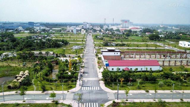 Tin được không rẻ dữ vậy, chủ đất này chắc đang kẹt lắm bán gấp 2 lô A2-12,13 cổng chính Long Cang
