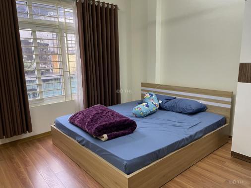 Căn nhà lý tưởng phố Tôn Đức Thắng: nhà mới, vị trí quá đẹp, gần Hồ - 5.15 tỷ.