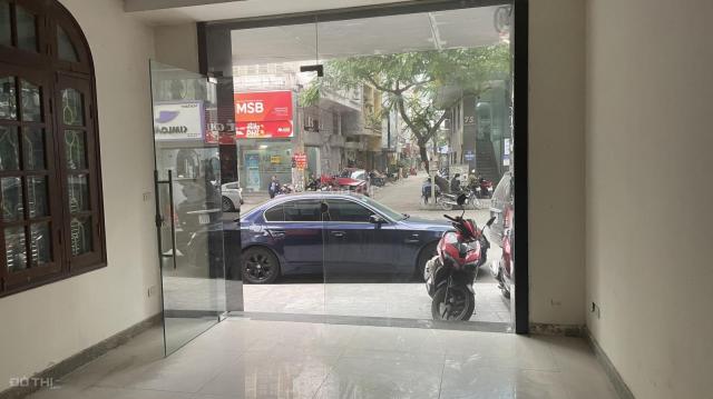 NHÀ MẶT GIANG VĂN MINH PHỐ NGÂN HÀNG LÔ GÓC MT 20M 5 TẦNG GIÁ 35.5 TỶ