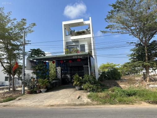 Bán nhà MT Nguyễn Tri Phương, Tân Bình, Thị xã LaGi giá mềm