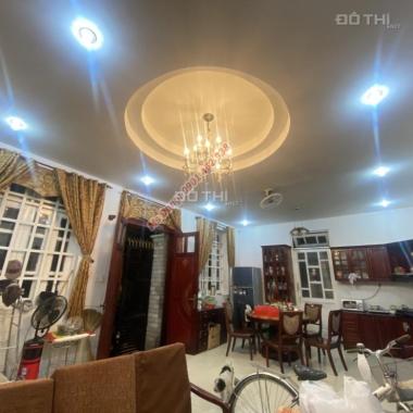 Cần bán gấp - đường Số 19 - Bình Chánh - 142 m2 - giá chỉ 14 tỷ 200tr - Ms. Dung - 0901462938