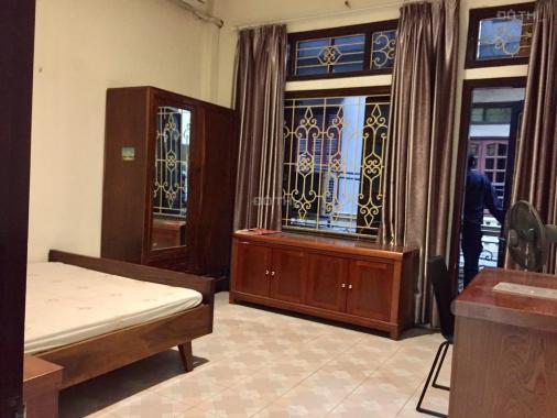 Cần bán gấp nhà phân lô ngõ 199 Trần Quốc Hoàn 41m2, 4T, ô tô, kinh doanh