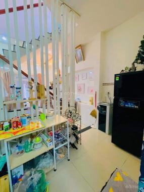 Bán nhà 3 tầng - 3 phòng ngủ - Diện tích: 40m2 đường Cô Giang ra đường Lê Đình Dương 0905616539