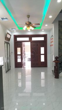 Góc hai mặt hẻm xe hơi - Lã Xuân Oai - Quận 9 - 2 tầng - ngang khủng 5.5m - 75m2 - 3.65 tỷ
