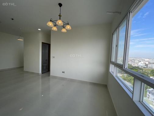 Cho thuê căn hộ 2PN- ban công phòng ngủ thoáng mát- giá siêu rẻ