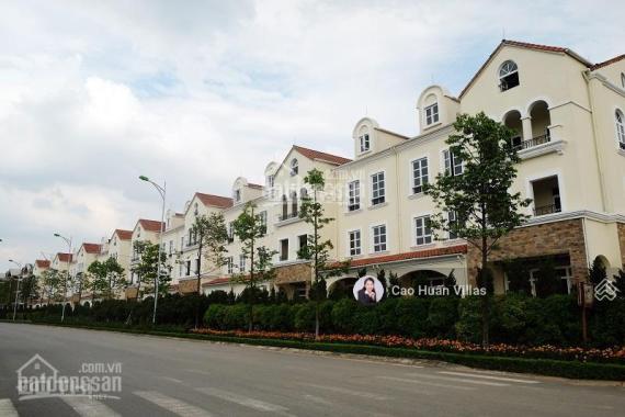 Cho thuê Shophouse, gần Lê Trọng Tấn, Vin Tây Mỗ 303m2 đã hoàn thiện 20tr/th. LH: 0936461318