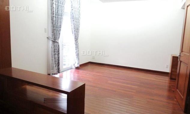 Cho thuê villa Saigon Pearl MT đường D5, 1 hầm, 3 tầng, DT 7x21m, làm văn phòng
