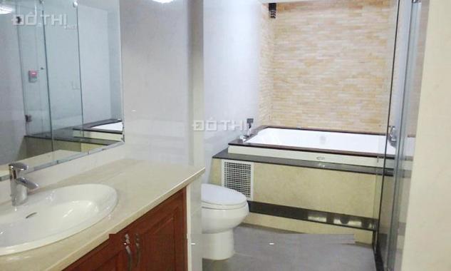 Cho thuê villa Saigon Pearl MT đường D5, 1 hầm, 3 tầng, DT 7x21m, làm văn phòng