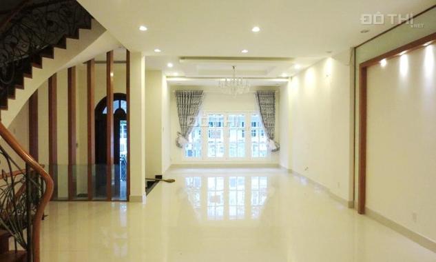 Cho thuê villa Saigon Pearl MT đường D5, 1 hầm, 3 tầng, DT 7x21m, làm văn phòng