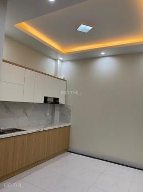 Nhà đẹp phố Nguyễn Văn Cừ, chủ cần bán chào giá mới