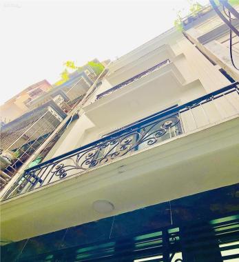 Cực hiếm nhà phố Phúc Diễn 30m2 x 5tầng, full NT 3,5tỷ