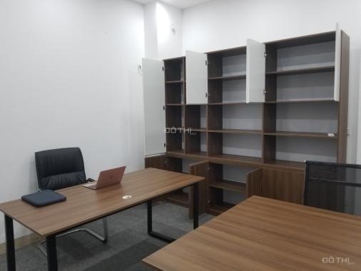 Cho thuê văn phòng làm việc 30m2 full nội thất giá trọn gói