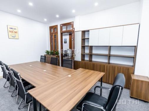 Cho thuê văn phòng 25m2 vuông full nội thất giá trọn gói tại hồ Linh Đàm