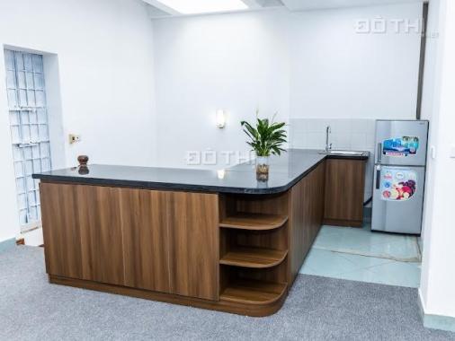 Cho thuê văn phòng 25m2 vuông full nội thất giá trọn gói tại hồ Linh Đàm