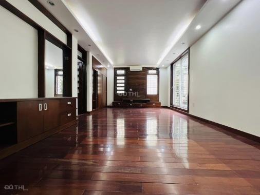 Bán biệt thự KĐT Văn Quán Hà Đông 220m2 mặt tiền 10m, gần hồ vị trí đẹp sân vườn 33.5 tỷ