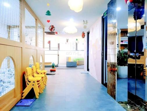 Bán Gấp Siêu Phẩm Nhà Mặt Phố Đốc Ngữ Ba Đình DT 120m2 7T MT 6m giá 58tỷ