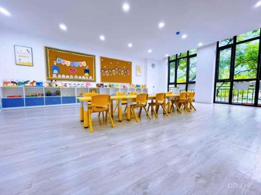 Bán Gấp Siêu Phẩm Nhà Mặt Phố Đốc Ngữ Ba Đình DT 120m2 7T MT 6m giá 58tỷ
